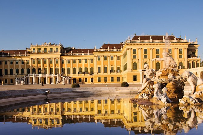 Full Day Private Guided Tour of Vienna From Budapest With Lunch - Vienna Sightseeing Highlights