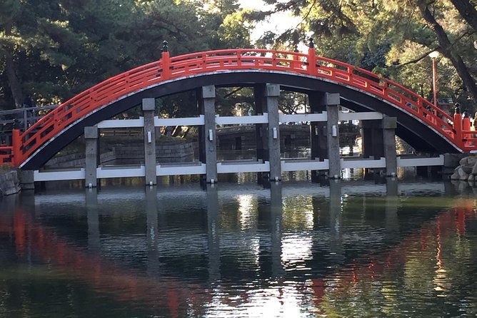 Full-Day Private Guided Tour to Osaka Palaces and Temples - Pricing and Guarantee