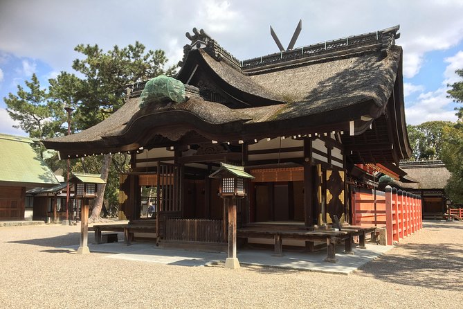 Full-Day Private Guided Tour to Osaka Palaces and Temples - Reviews