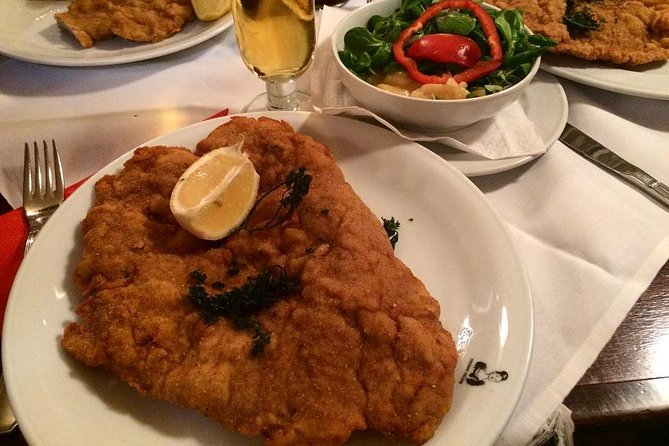 Full Day PRIVATE GUIDED VIENNA Tour From Budapest With Lunch and Drinks - Customer Reviews