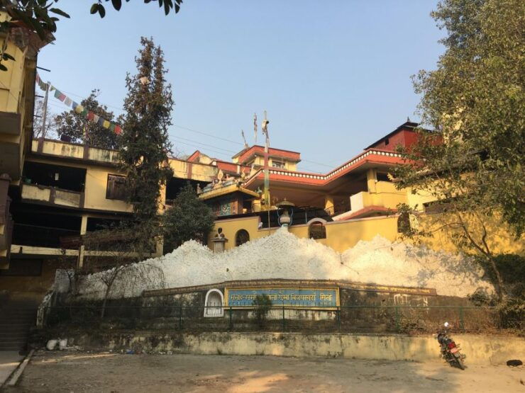 Full Day Private Katthmandu City Tour With Guide - Tour Duration and Guide Availability