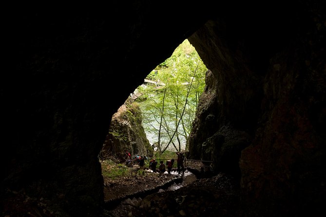 Full-Day Private Plitvice Lakes National Park Tour From Split - Meeting and Pickup Information