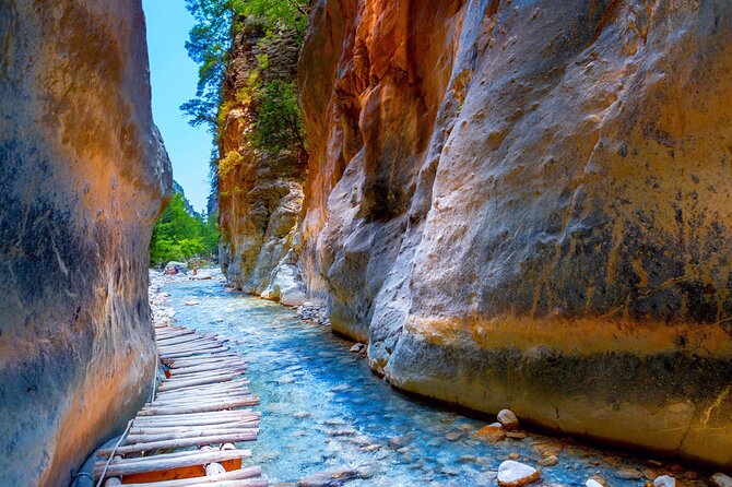 Full-Day Private Samaria Gorge Hiking Tour - Lunch and Refreshments
