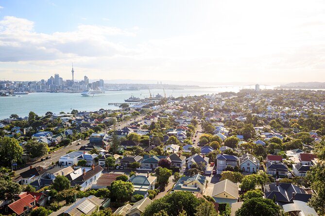 Full Day Private Shore Tour in Auckland From Bay of Islands Port - Booking and Availability
