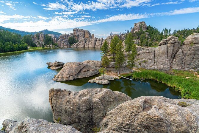 Full-Day Private Sightseeing Tour in South Dakota - Tour Details and Inclusions