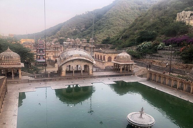 Full Day Private Sightseeing Tour of Jaipur - Itinerary Overview