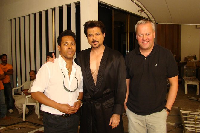 Full-Day Private Slum and Bollywood Tour With Dance. - Highlights of the Tour