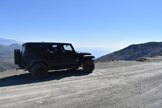 Full-Day Private Standup Paddleboarding in South Crete - Equipment and Gear