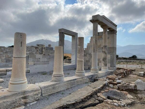 Full-Day Private Tour and Local Food in Naxos Villages - Pricing and Inclusions