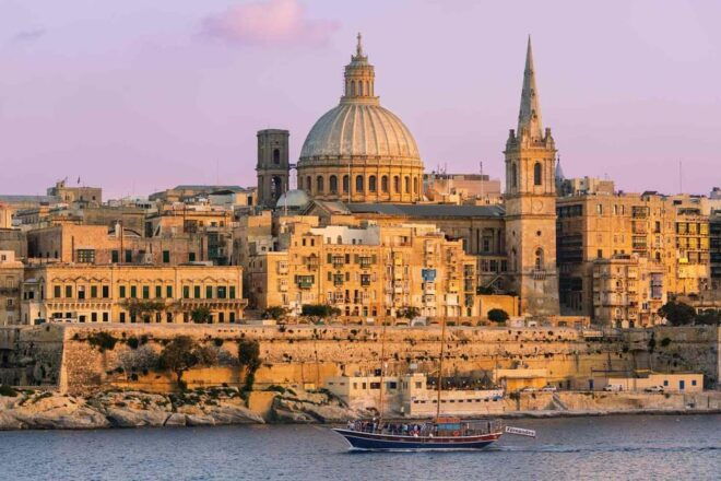 Full Day Private Tour Around the Island in Malta - Accessibility and Experience