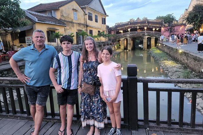 Full-Day Private Tour at Hoi an Countryside and Hoi an City With Boat Ride - Professional Tour Guide