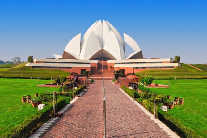 Full-Day Private Tour at Old & New Delhi - Pickup & Logistics