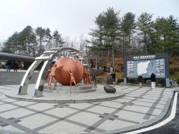 Full Day Private Tour DMZ (The 3rd Tunnel) & Suspension Bridge - Tour Duration and Pickup Information