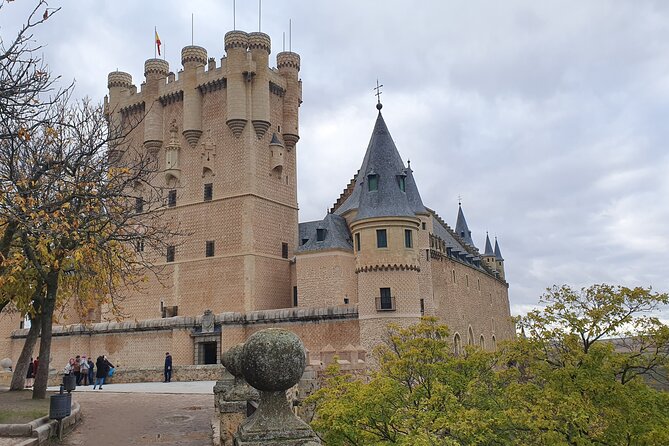 Full Day Private Tour for Las Rozas Shopping Village and Segovia - Common Questions
