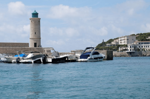 Full Day Private Tour From Arles or the Alpilles - Questions You May Have