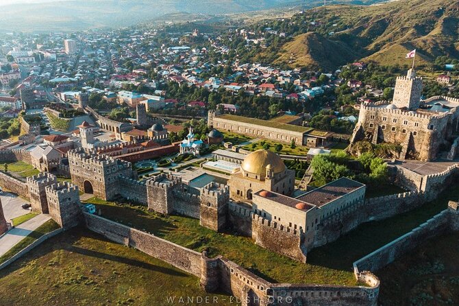 Full-Day Private Tour From Tbilisi to Vardzia Rabati Borjomi - Group Size and Accessibility