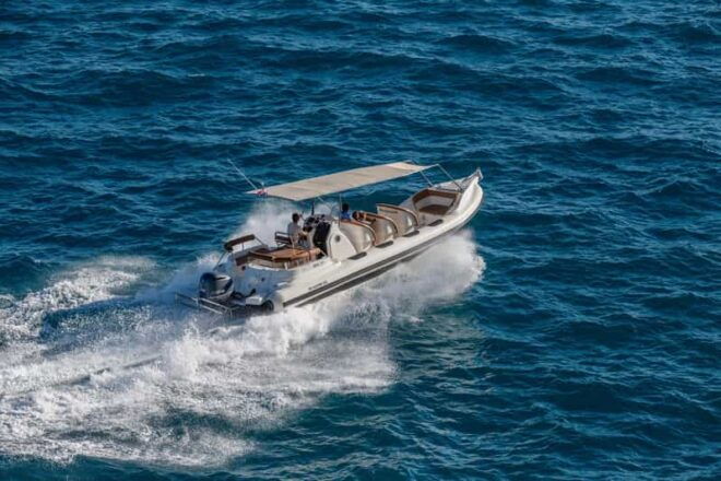 Full-Day Private Tour Hvar&Pakleni Islands Luxury Speedboat - Meeting Point