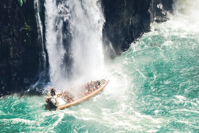Full Day Private Tour Iguazú Falls - Itinerary Overview