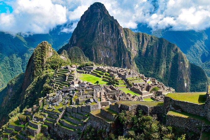 Full-Day Private Tour in Machupicchu With Expedition Train - Customer Reviews and Ratings