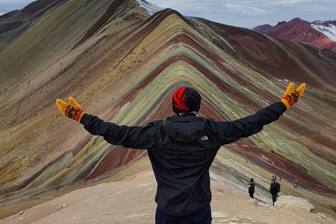 Full-Day Private Tour in Rainbow Mountain From Cusco - Tour Duration and Pick-up Time