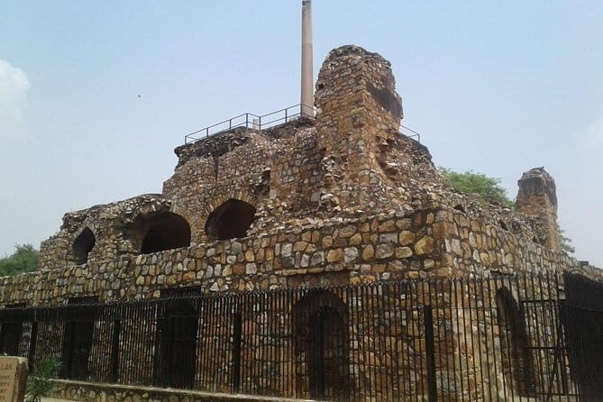 Full-day Private Tour of Delhi's hidden gems - Purana Qila: Stepping into Delhi’s Past