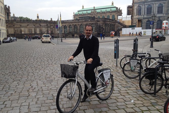 Full-Day Private Tour of Dresden From Prague - Pickup and Meeting Details