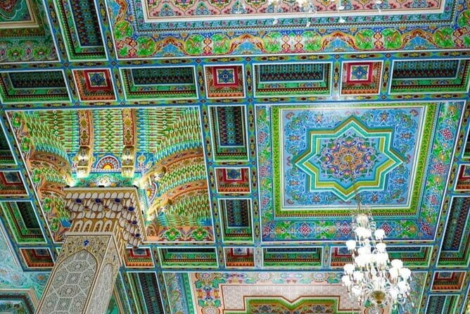 Full Day Private Tour of Dushanbe City and Hissor Fortress - Exploring Dushanbe in Depth