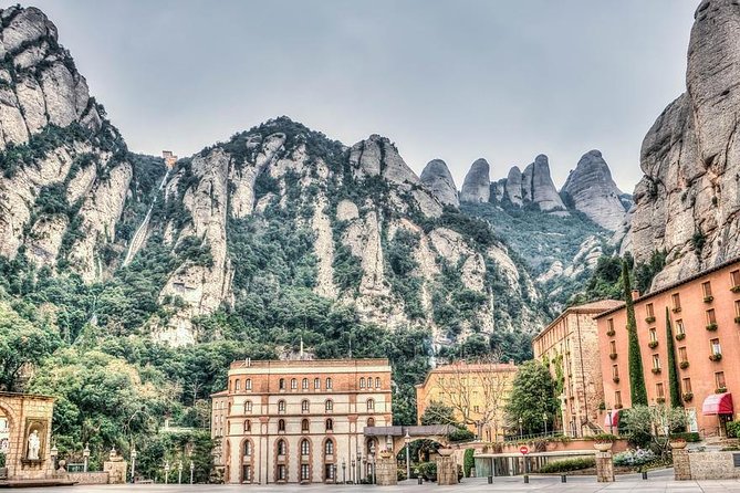 Full Day Private Tour of Montserrat and Winery From Barcelona With Pick up - Reviews
