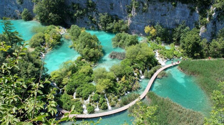 Full Day Private Tour of Plitvice Lakes From Split & Trogir - Experience Highlights and Photography Opportunities