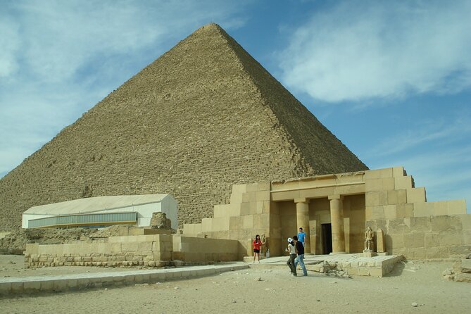 Full-Day Private Tour of Pyramids of Giza, Sakkara and Dahshur - Pickup Information