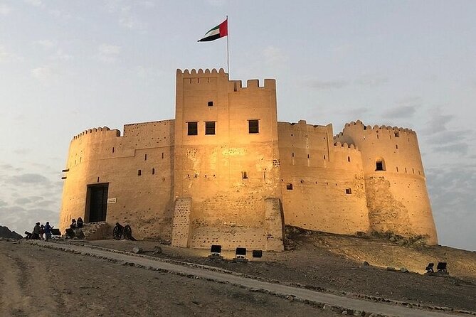 Full-Day Private Tour of the Six Emirates With Hotel Pick up - Tour Reviews