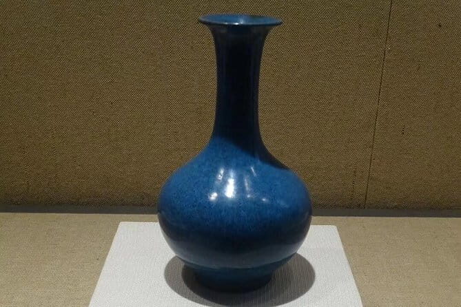 Full-Day Private Tour Panjiayuan Antique Market and Beijing Capital Museum - Practical Details That Matter