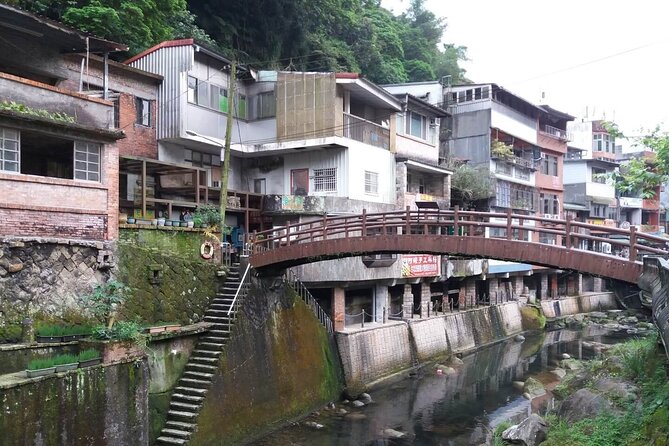 Full-Day Private Tour Taipei Tamsui-Kavalan and Shiding Old Street - Tamsui District