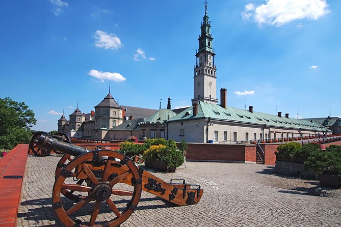 Full-Day Private Tour to Black Madonna CzęStochowa From Cracow - Pickup Points and Details