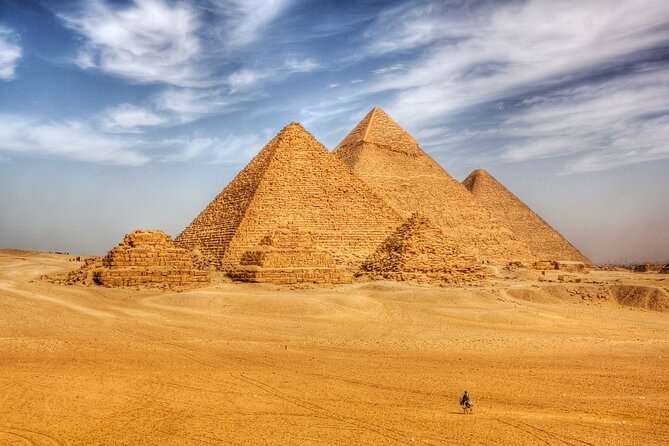 Full Day Private Tour to Giza Pyramids and Grand Egyptian Museum - Itinerary Highlights