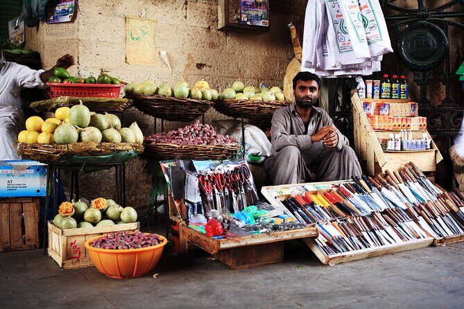 Full Day Private Tour to Mohatta Palace Zainab and Burns road - An In-Depth Look at the Tour Experience