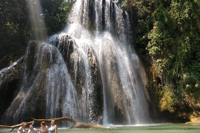 Full Day Private Tour to Puente De Dios and Tamasopo - Tour Details