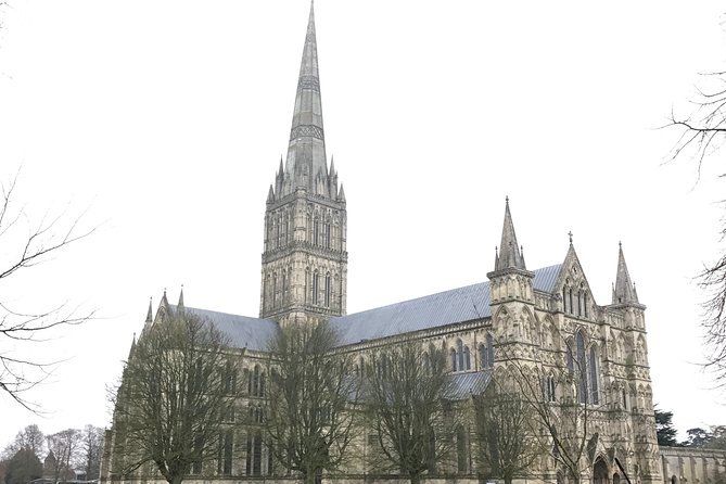 Full-Day Private Tour to Salisbury, Stonehenge and Woodhenge - Tour Information