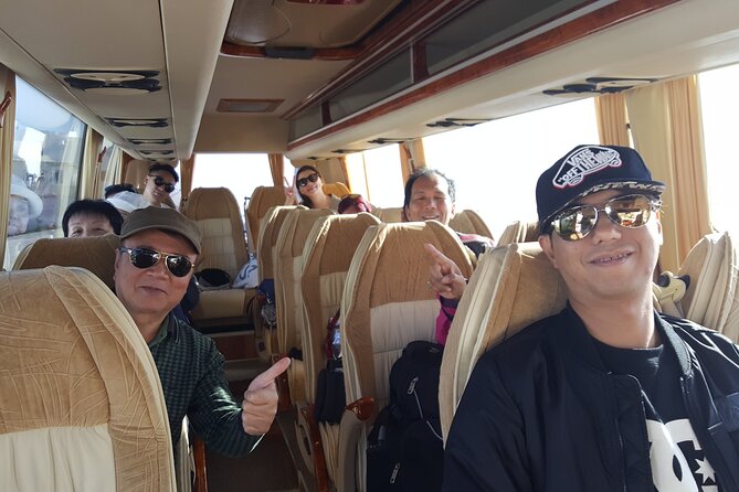 Full Day Private Tour to Santorini - Tips