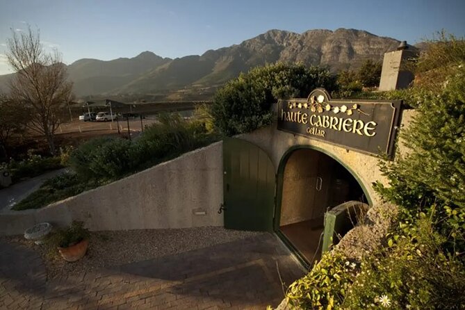 Full Day Private Tour to Stellenbosh and Franschhoek - Itinerary Overview