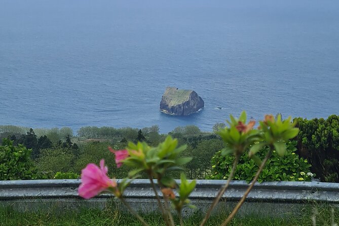 Full Day Private Tour West & East in São Miguel Island - Common Questions