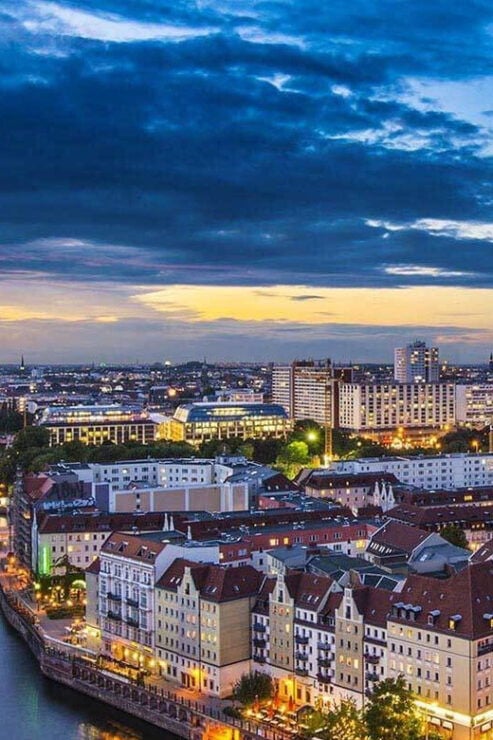 Full-Day Private Trip From Prague to Berlin - What to Expect