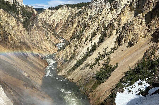 Full Day Private Wildlife/Geyser Tour from West Yellowstone - The Sum Up