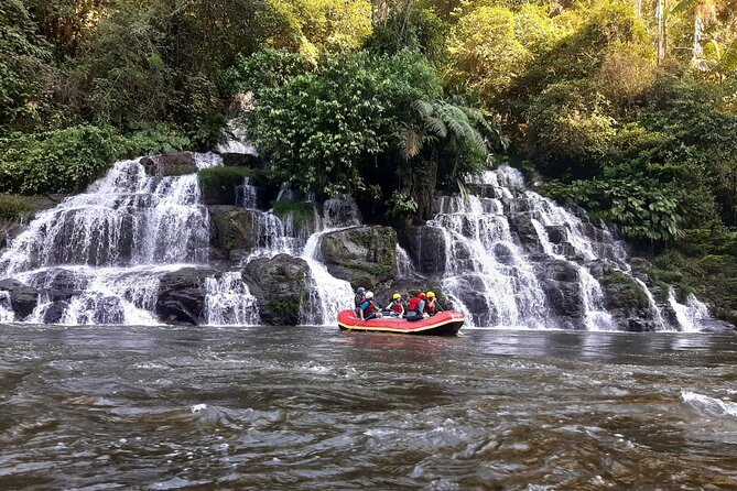 Full-Day Rafting in Jondachi & Hollin Class IV Tena, Ecuador - Meeting and Pickup Information