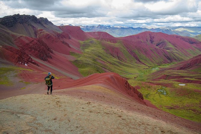 Full-Day Rainbow Mountain and Red Valley Trip From Cusco - Hiking to Rainbow Mountain Summit