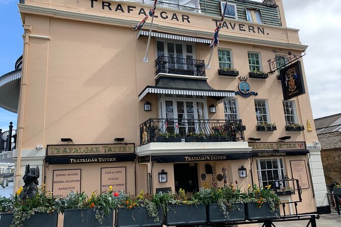 Full-Day Royal and Maritime Greenwich Tour Including Lunch - Lunch Details