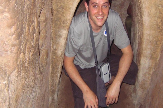 Full-Day Saigon Tour Including Cu Chi Tunnels - Lunch at a Local Restaurant