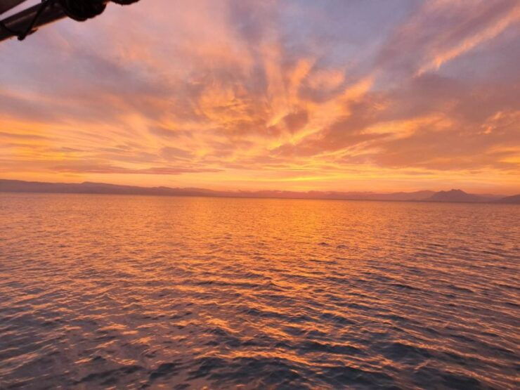 Full Day Sailing Cruise With Lunch - Island Exploration and Beach Visits