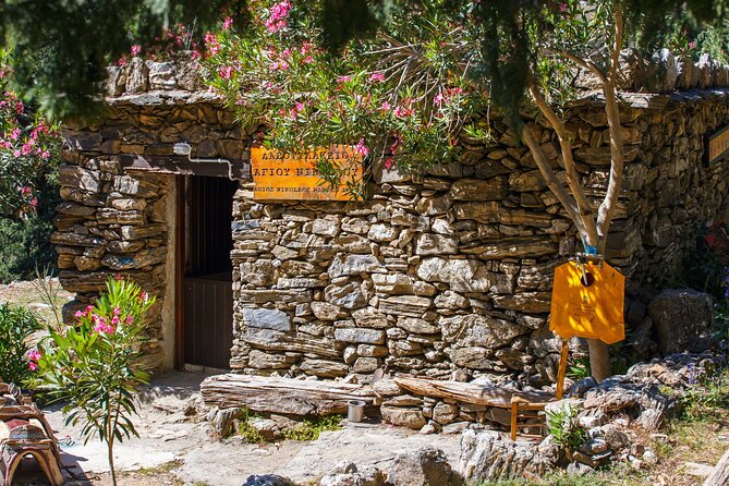 Full-Day Samaria Gorge Hiking Tour From Rethymnon - Pickup Information