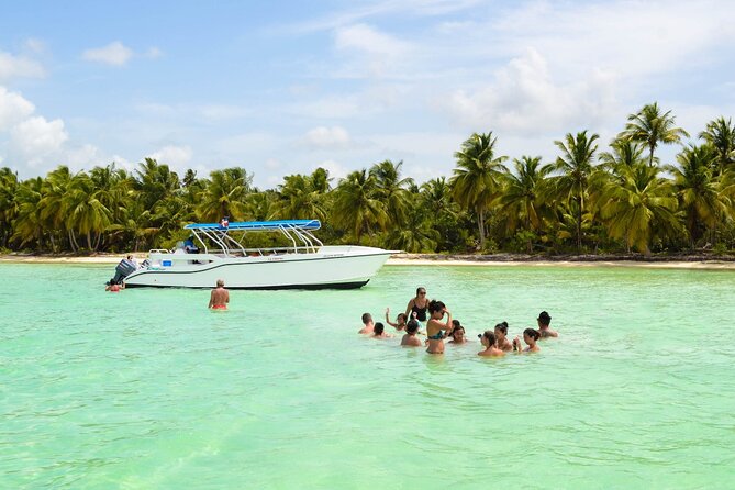 Full Day- Saona Island Tour From Punta Cana All Inclusive - Delicious Dominican Buffet Lunch